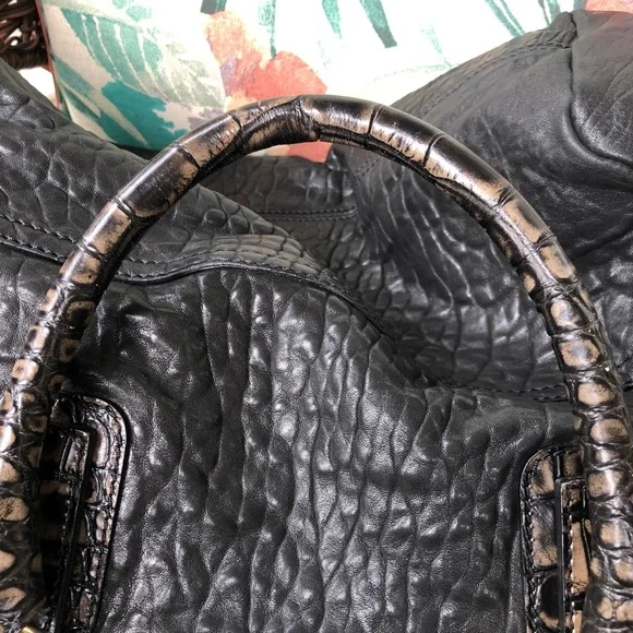 Givenchy Pandora EUC SOLD - Picture 9 of 14